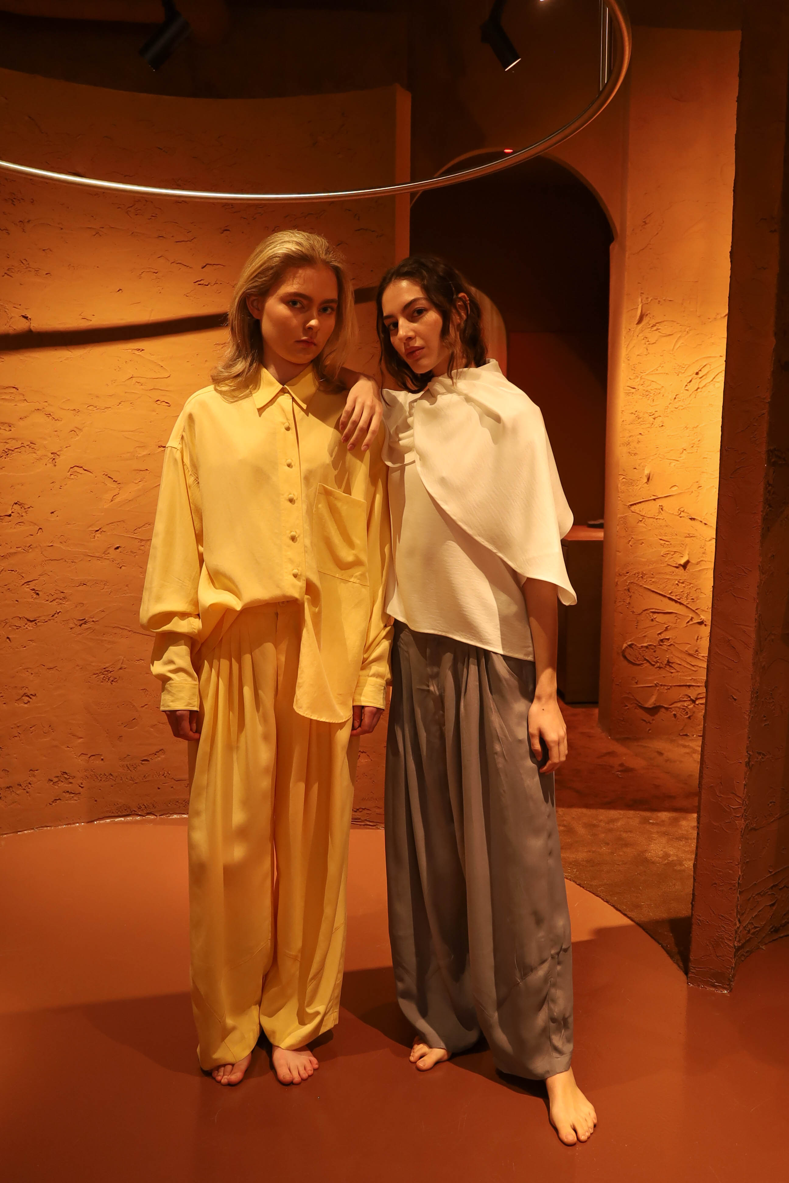 Top GENERATION CRYSTAL