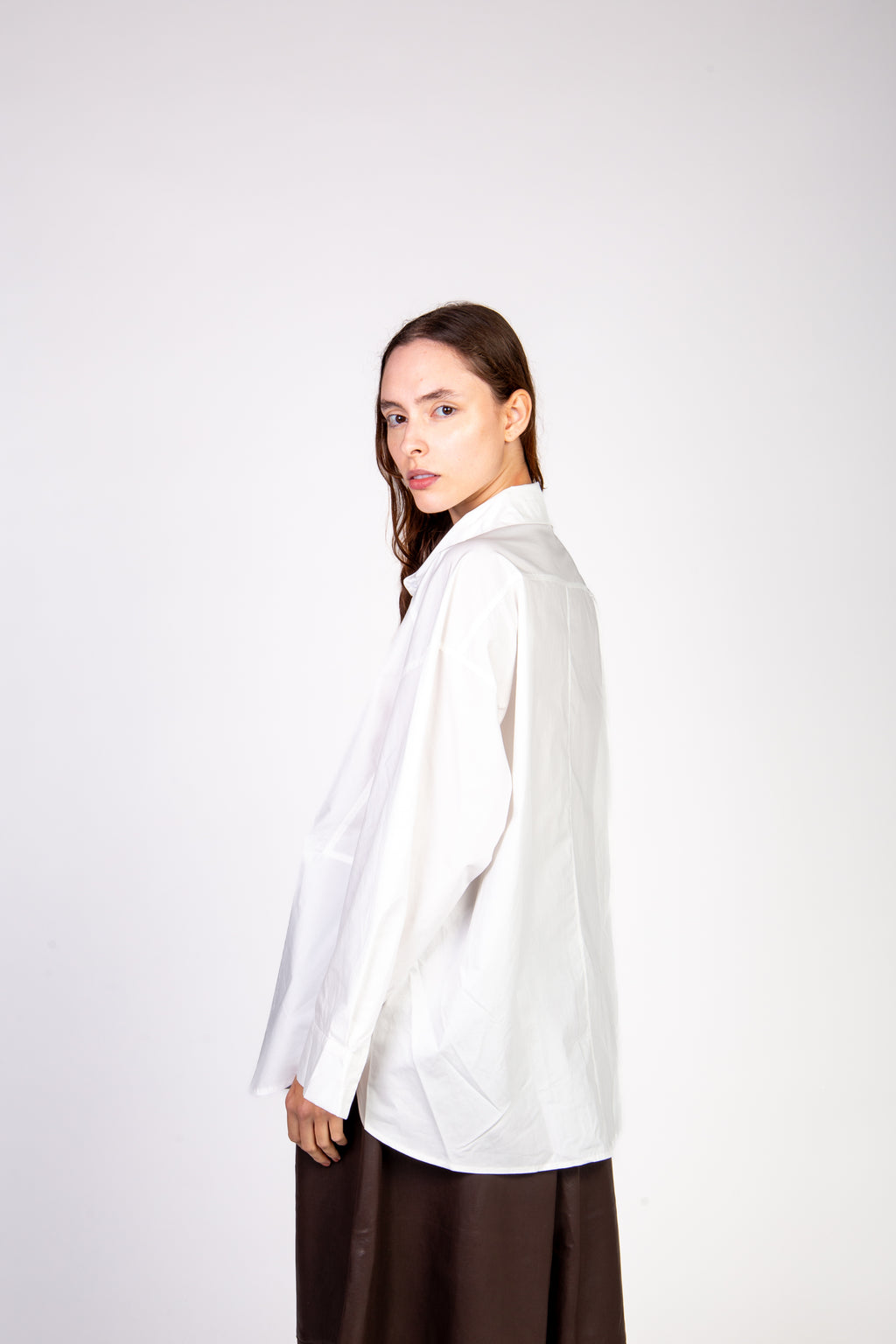 C- Camisa PLANCHAR ME CALMA