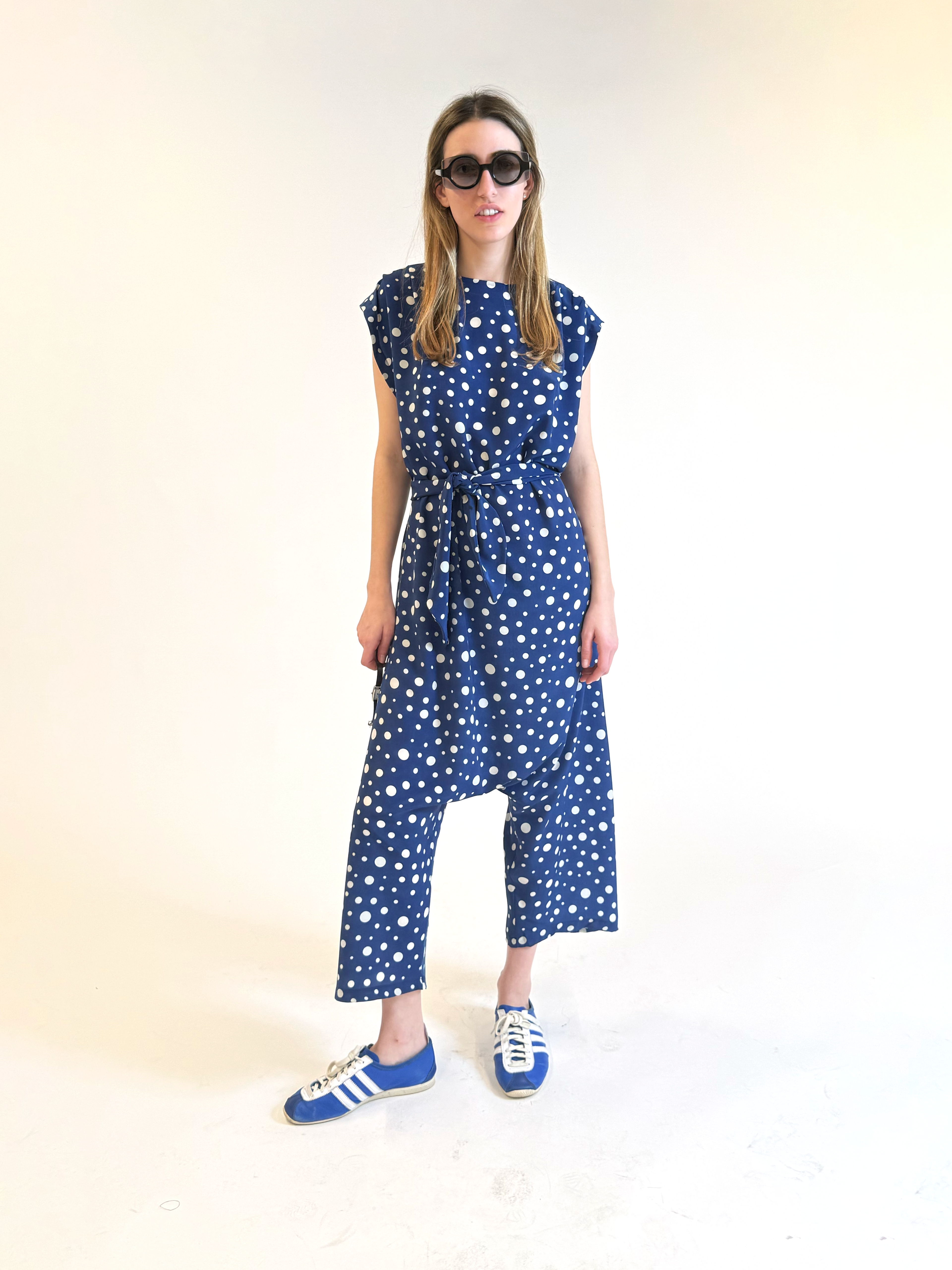 Mono BIEN CRIADA, MAL PENSADA